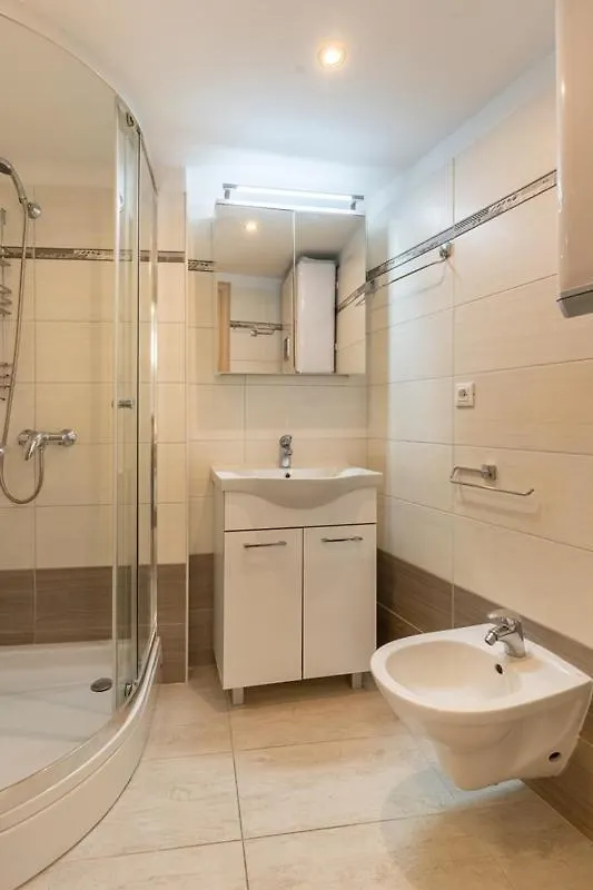 Studio Apartment In Cres With Terrace, Air Condition, Wifi, 5205-3 0*,